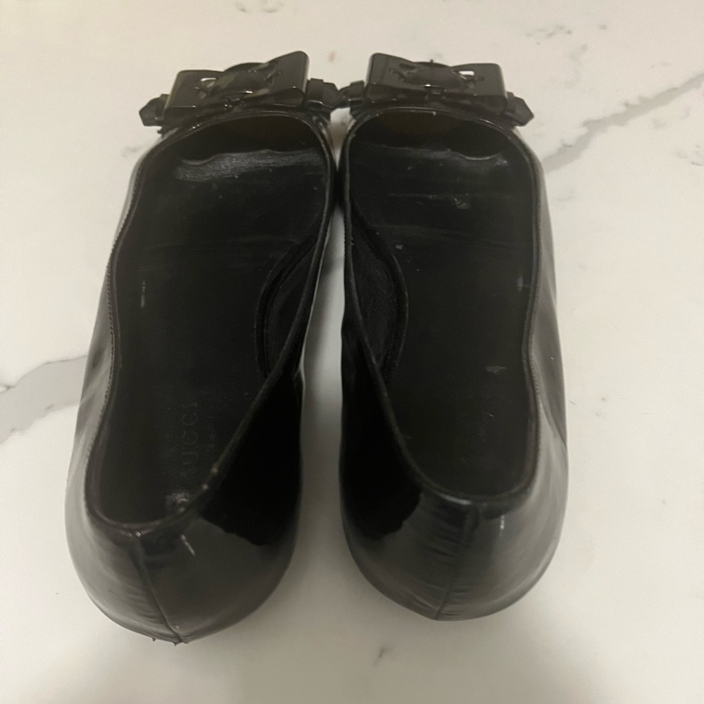 Gucci Embellished Ballet Flats in Black Patent Leather - Picture 6 of 9